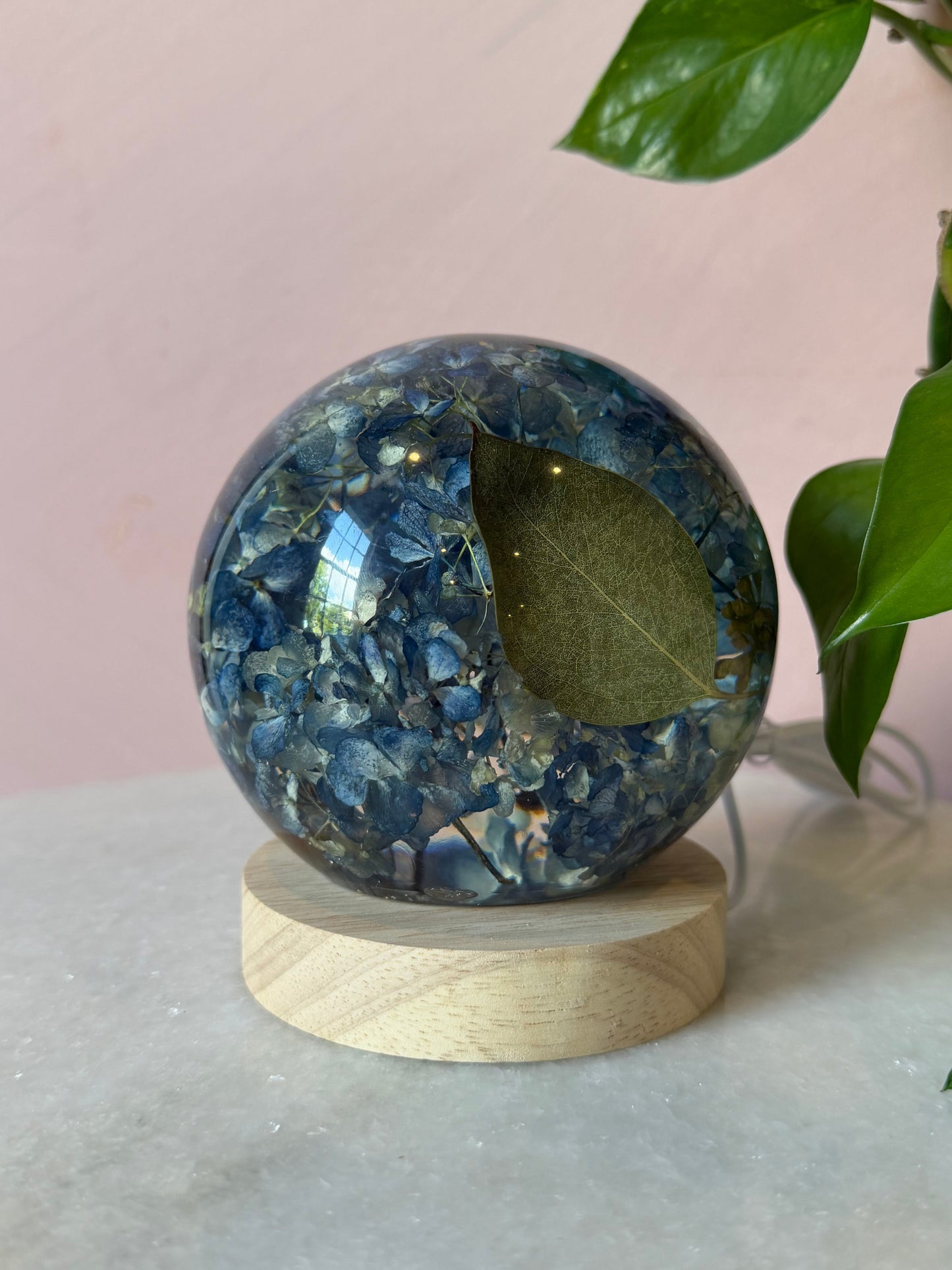 Botanical Globe Lamp - Midnight Hydrangeas