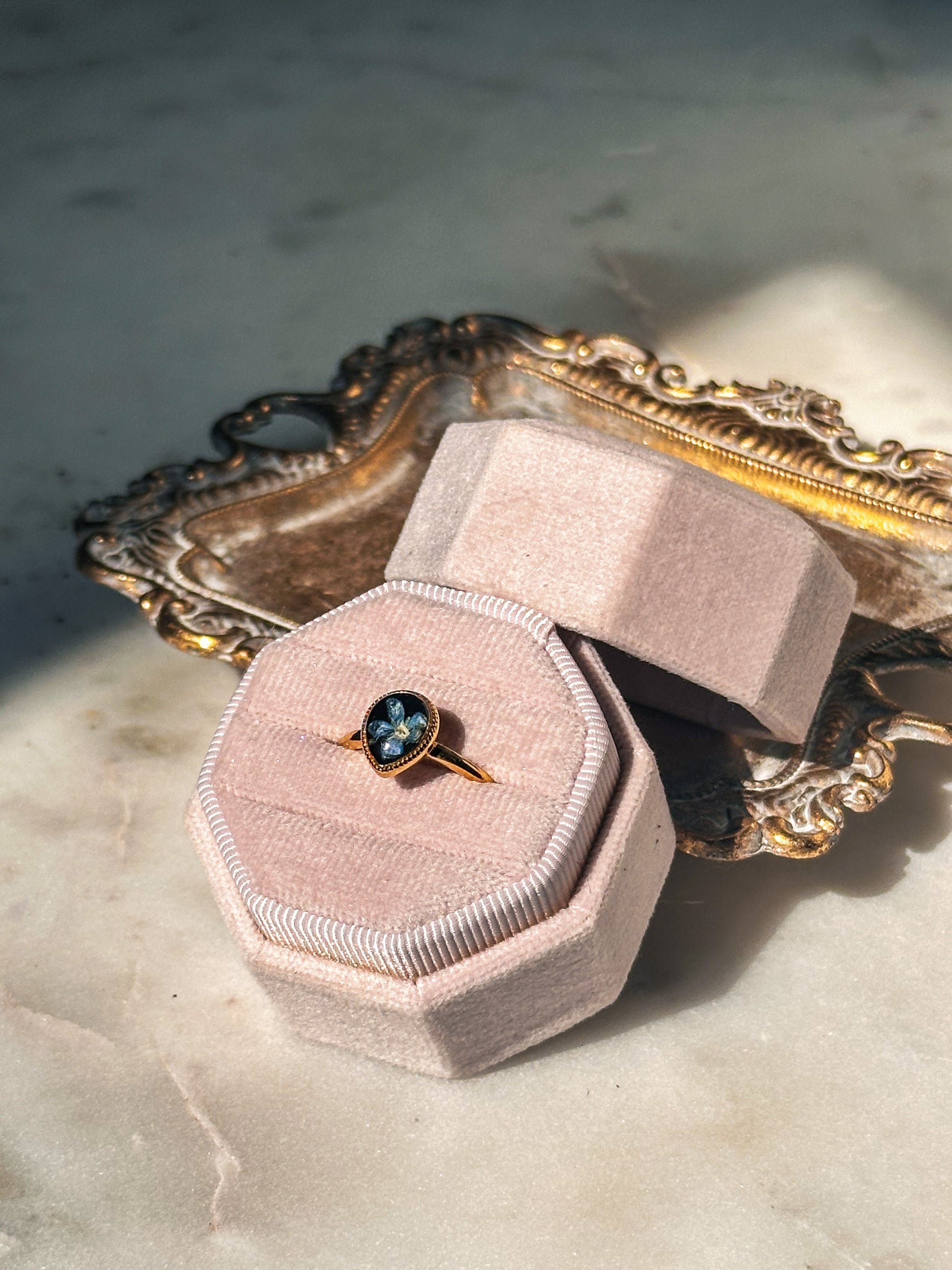 Dainty Flower Ring image 9