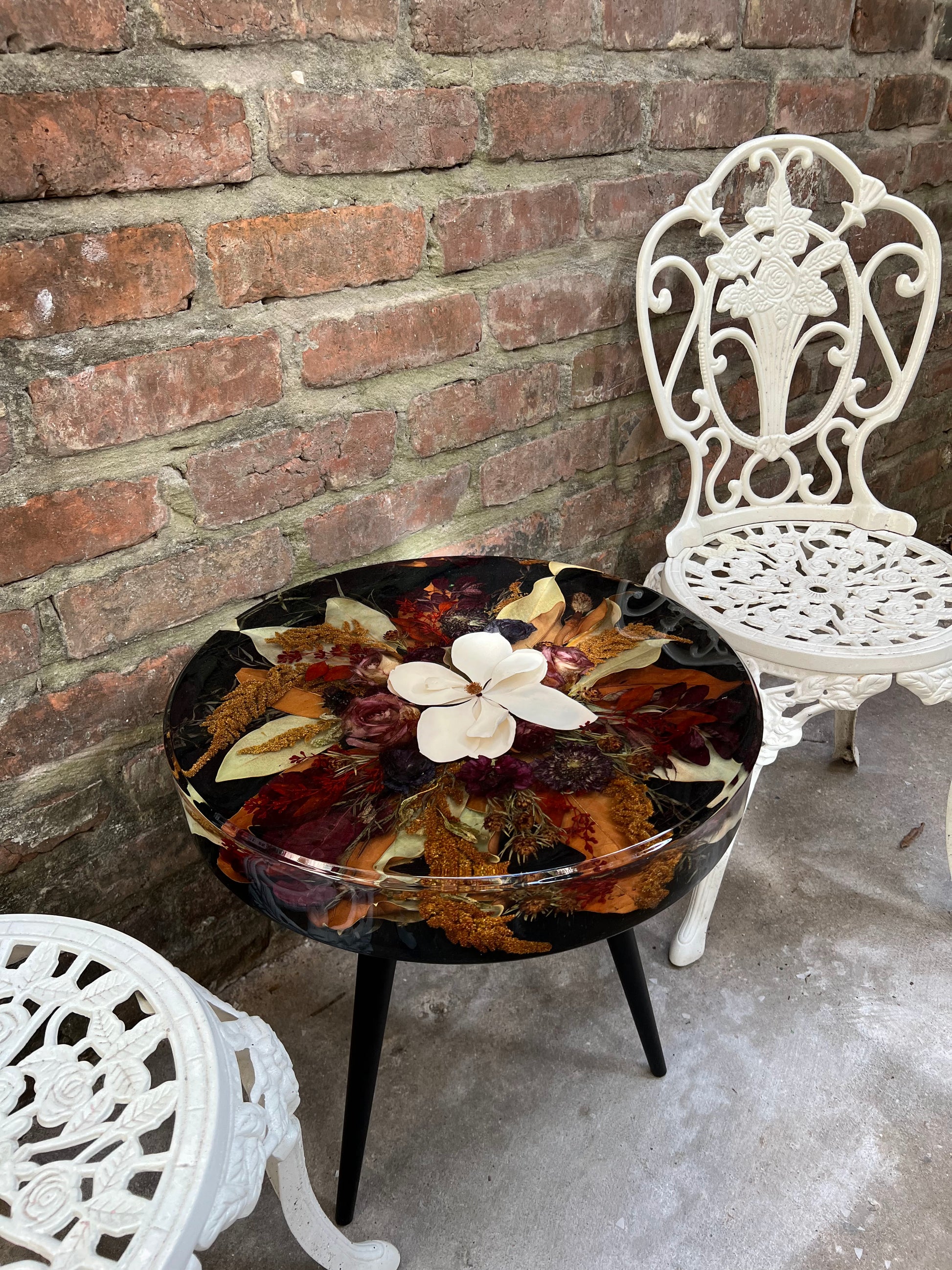 Moody Magnolia 18in Table image 1